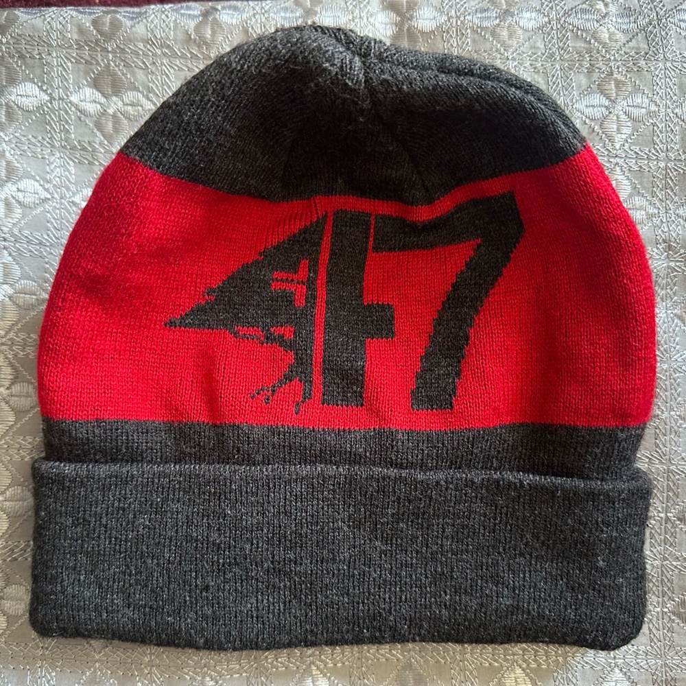 LRG knit skull cap